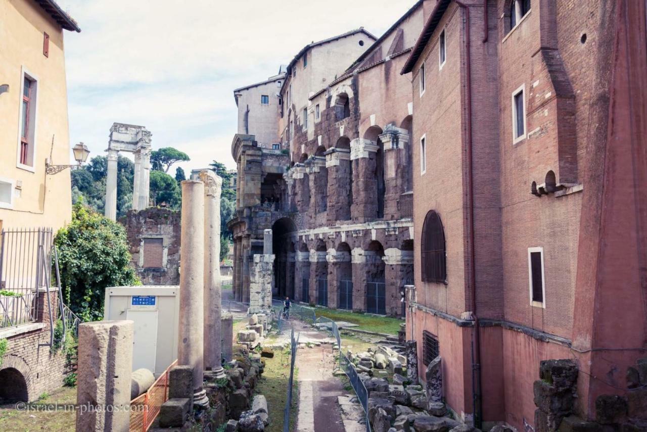 Panoramic Castle Apt Trastevere روما المظهر الخارجي الصورة